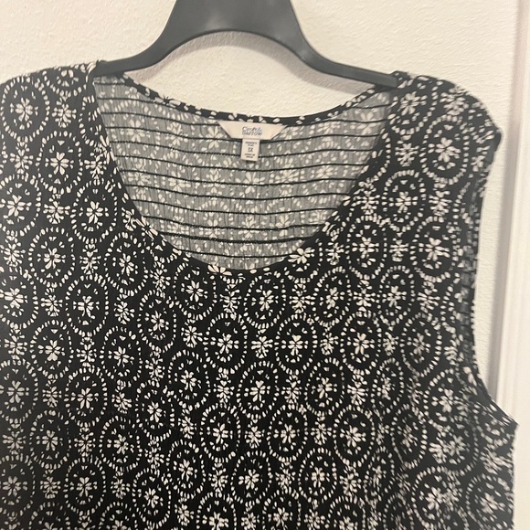 Croft & Barrow Black & White Floral Sleeveless Maxie Dress - Plus 3X - Picture 6 of 13